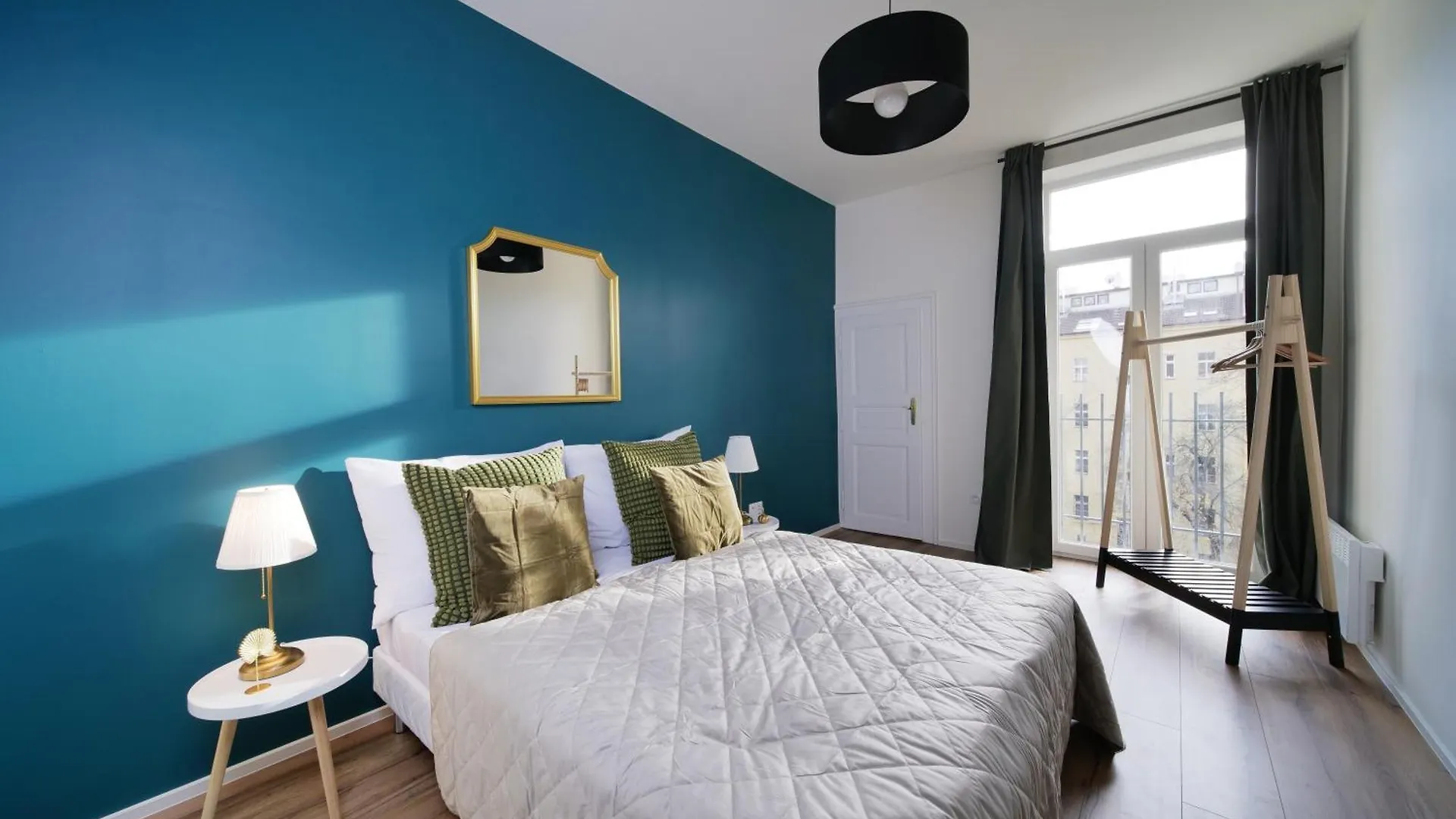 Majestic Square View Residence Prague